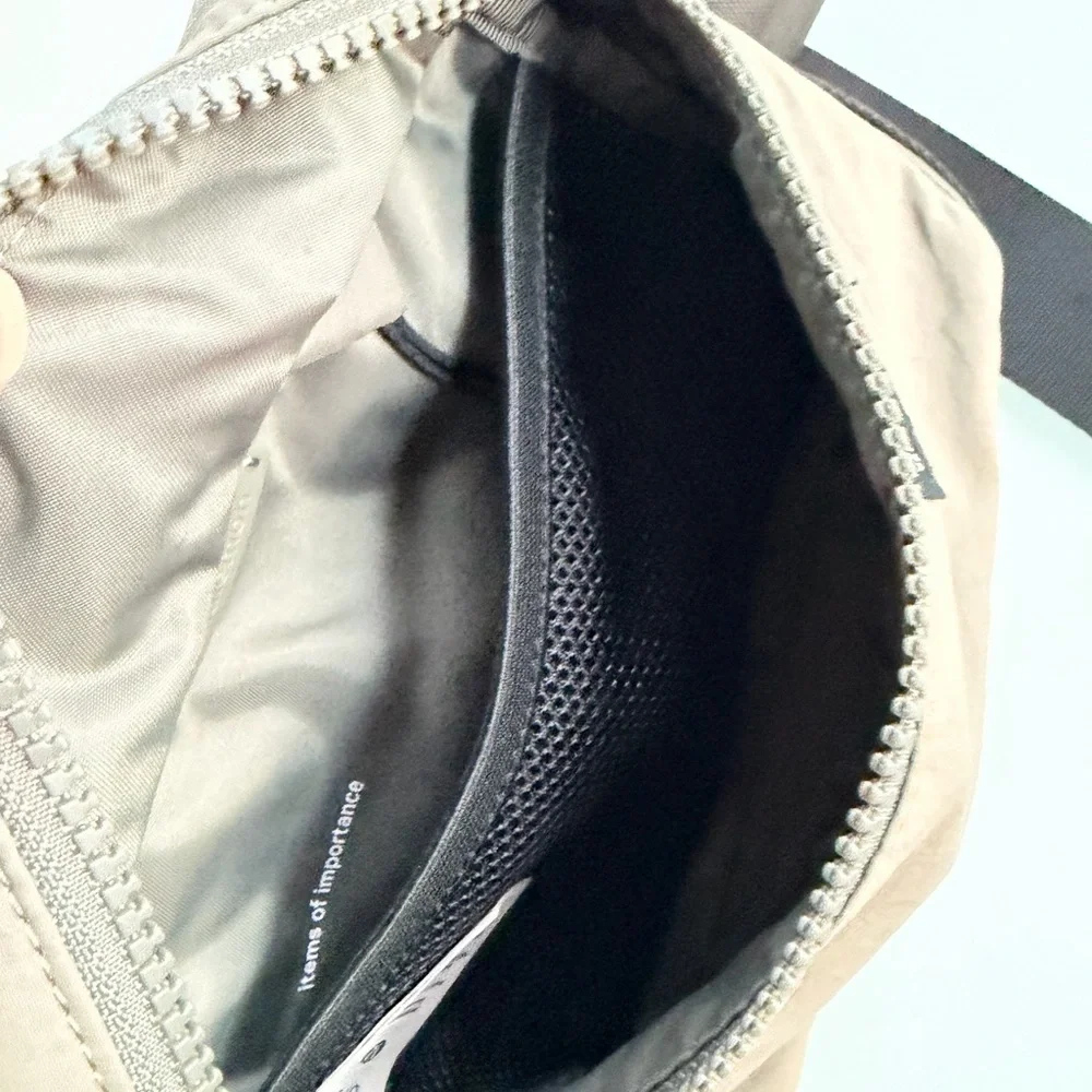 Lululemon Athletica Taupe Belt Bag - Picture 5 of 9